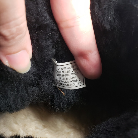 BearPaw Alyssa Boots Womens 9 Black 5" Suede Bohemian Ankle Casual Sheepskin - Picture 7 of 14